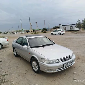 Toyota Camry 2001