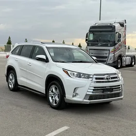 Toyota Highlander 2018