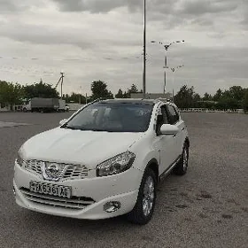 Nissan Qashqai 2011
