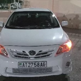 Toyota Corolla 2013