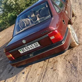 Opel Vectra 1990