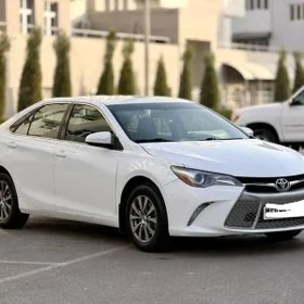 Toyota Camry 2016