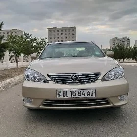 Toyota Camry 2004