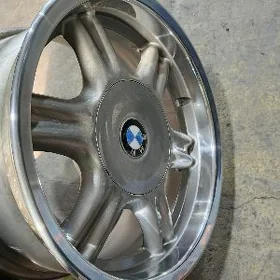 BMW R15_Lik Diska Radnoy