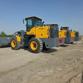 XCMG LW300F 2025