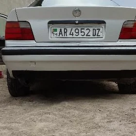 BMW 320 1993