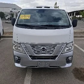 Nissan Urvan 2022