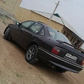 Opel Vectra 1990