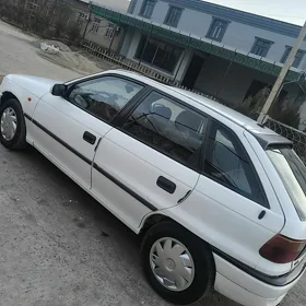 Opel Astra 1998