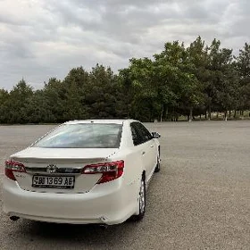 Toyota Camry 2012