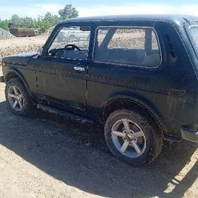 Lada Niva 2007
