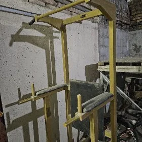 brus turnik