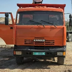 Kamaz 6520 2014