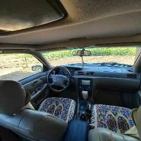 Toyota Camry 1999
