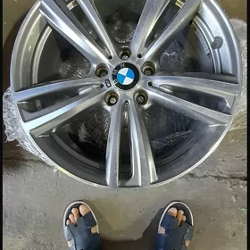BMW F30 Diska