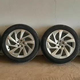 Lexus RX 350 20 lik disga.