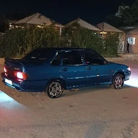 Lada 2115 2004