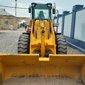 XCMG LW300F 2025