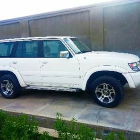 Nissan Patrol 1998