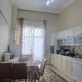ELITKA..ЭЛИТКА PODWOYSKI 4 KOM
