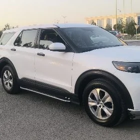Ford Explorer 2022