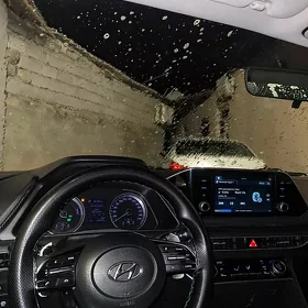 Hyundai Sonata 2020
