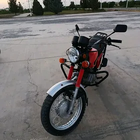 Iž Planeta 5 2000