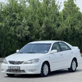 Toyota Camry 2004