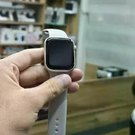 Apple Watch 8 45mm