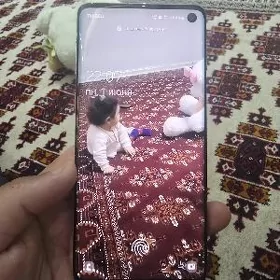Samsung s10Gyssagly