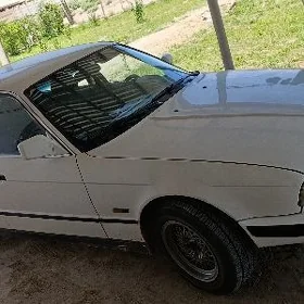 BMW 525 1990