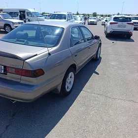Toyota Camry 1998