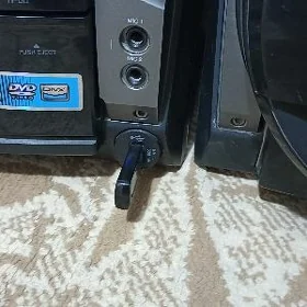 музыкальный центр