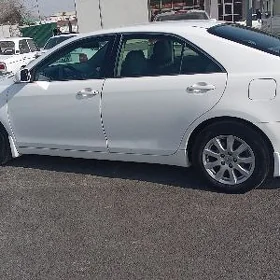 Toyota Camry 2010