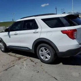 Ford Explorer 2021