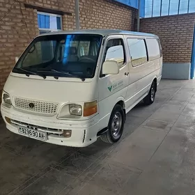 Toyota Hiace 2004