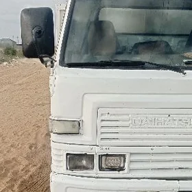 Mitsubishi Canter 1993