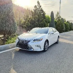 Lexus ES 350 2016