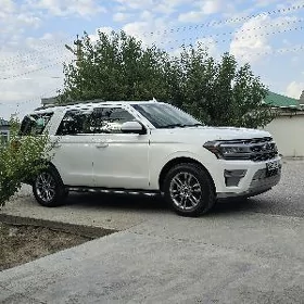 Ford Expedition 2022