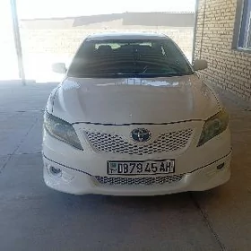 Toyota Camry 2010