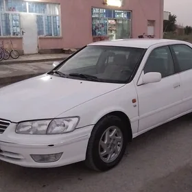Toyota Camry 1997