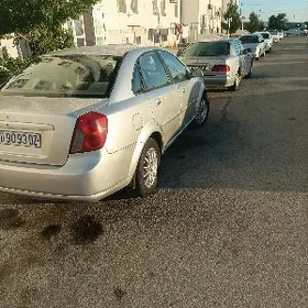 Daewoo Lacetti 2003