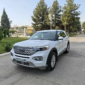 Ford Explorer 2021