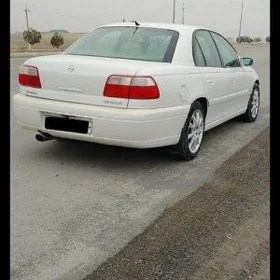 Opel Omega 2004