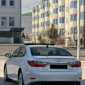 Lexus ES 350 2018