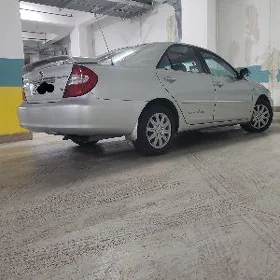 Toyota Camry 2003