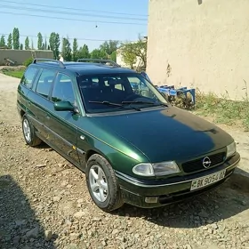 Opel Astra 1998