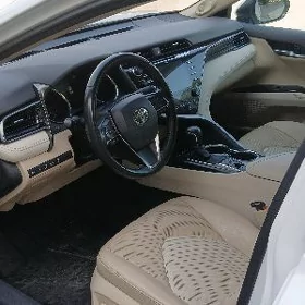 Toyota Camry 2020