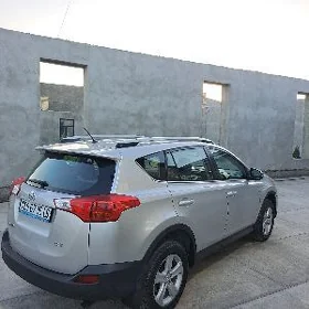 Toyota RAV4 2013