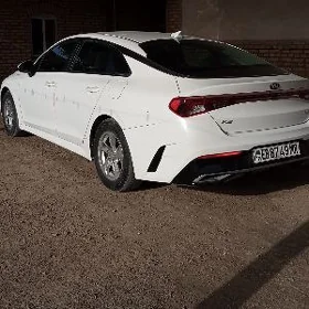 Kia K5 2021